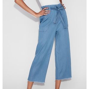 High Waisted Cropped Pants